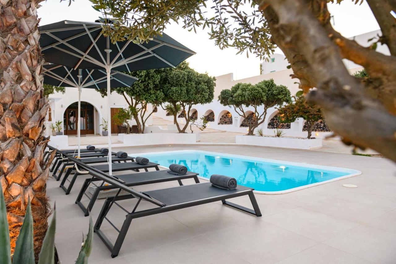 Grand Villa Santorini Imerovigli  Exterior photo